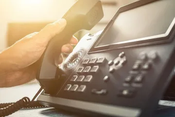 Семейство даде 13 бона на ало измамници