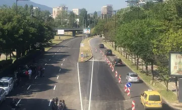 Пускат движението по ремонтирания бул. България