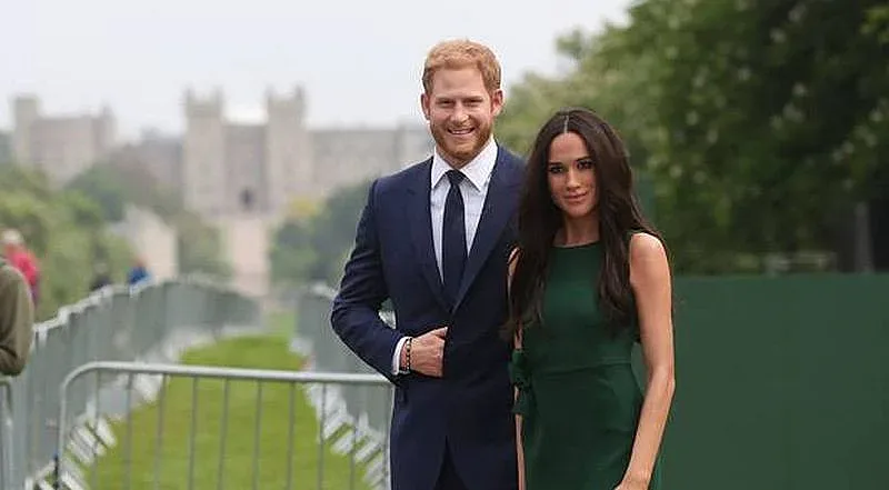 Хари и Меган се разделят (от восък!)
