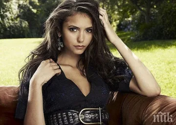 Нина Добрев изглежда страхотно и контузена