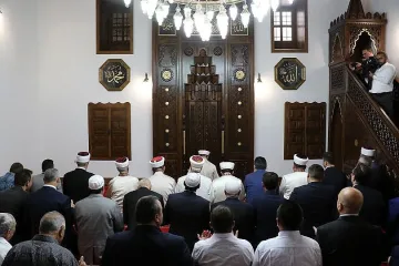 Мюсюлманите отбелязват празника Курбан Байрям