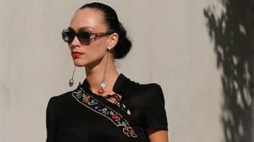 Мая Илиева  живее до Айфеловата кула