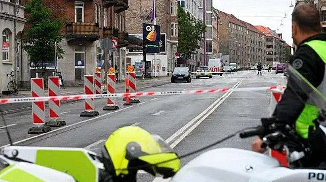 Бомба пред полицейски участък в Копенхаген