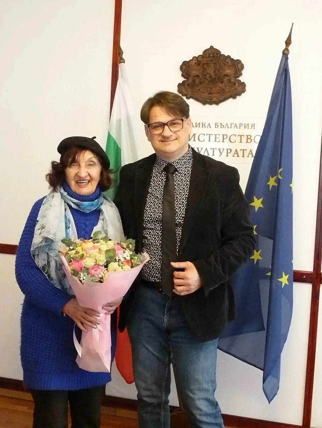 След "Като две капки вода"! Министър Бачев се срещна с Мими Николова