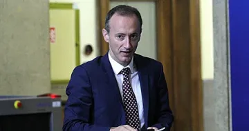 30 млн. за при­би­ра­не на де­ца­та в клас