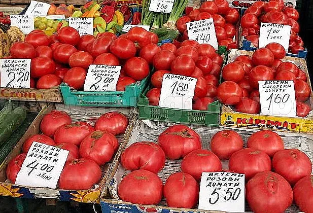 Доматите удариха 6 лева