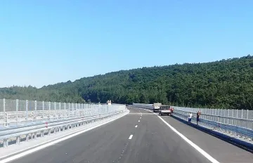 Затруднено движение по магистрали Тракия и Европа