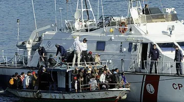 В Италия ще глобяват за спасяване на бежанци