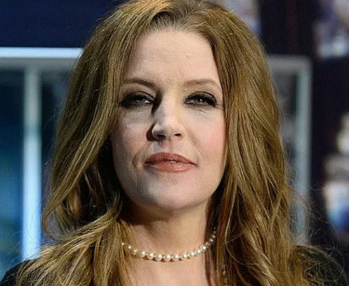 $ 4 милиона ще получи Лиза Мари Пресли за шокиращи семейни тайни