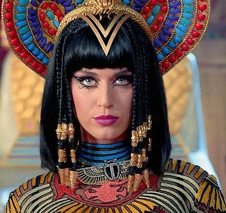 Удрят Кейти Пери с $2,78 милиона за плагиатство