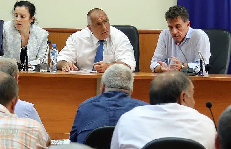Борисов: Свиневъдите ще бъдат компенсирани