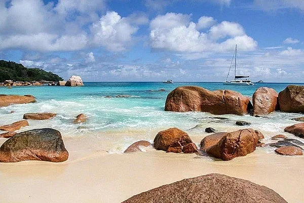 4 изкуствени острова изграждат до Варна