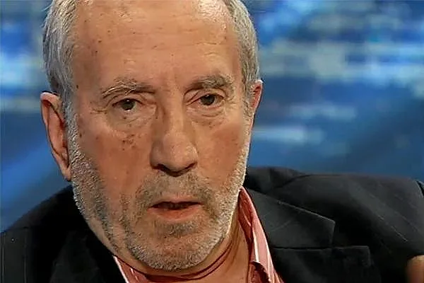 Почина политологът Алекс Алексиев