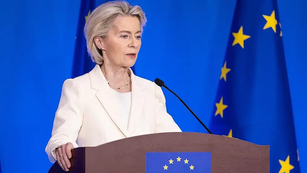 Тежък удар по Урсула