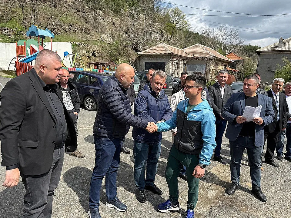 Кметове от Кирково: Сбогом на дерибеите! Време е за Ново начало