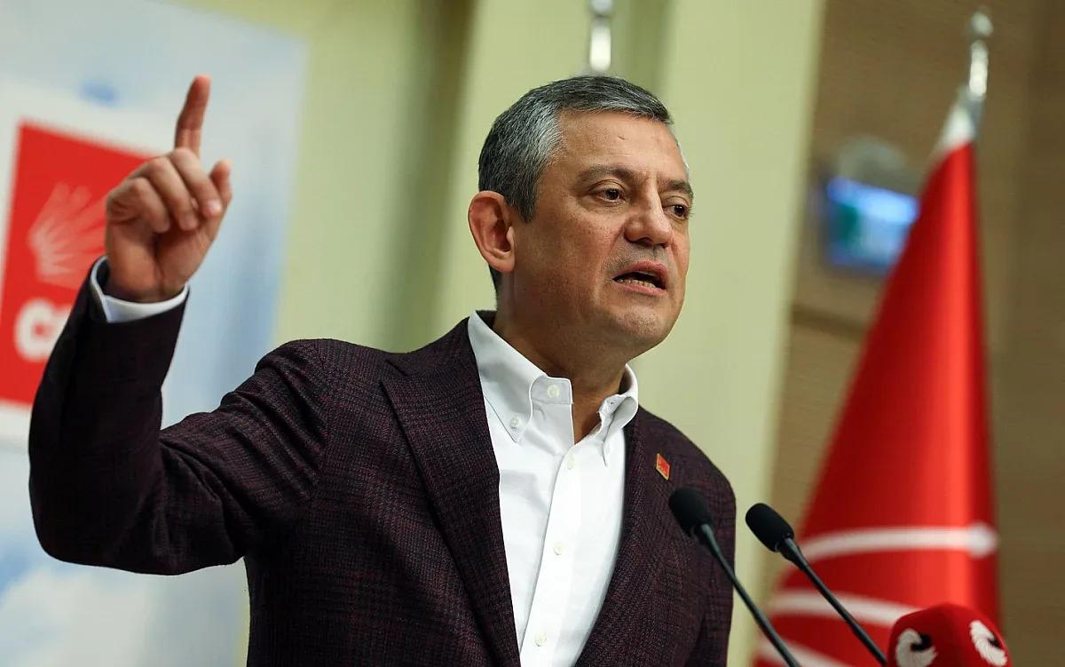 Извънреден конгрес преизбра лидера на опозицията в Турция