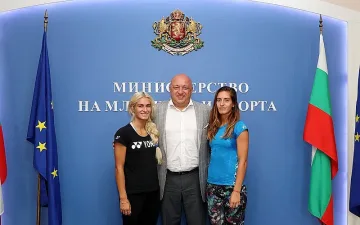 Сестри Стоеви се навиха  да играят за България