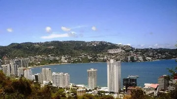 6 жертви при нападение над бар в Акапулко