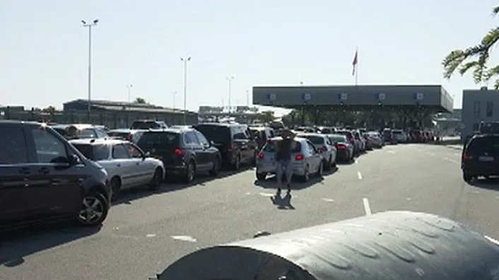 Рекорд! 10 000 коли минаха през Капитан Андреево за денонощие