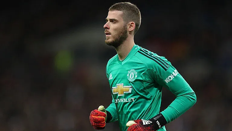 Де Хея става най-скъпоплатеният вратар в света