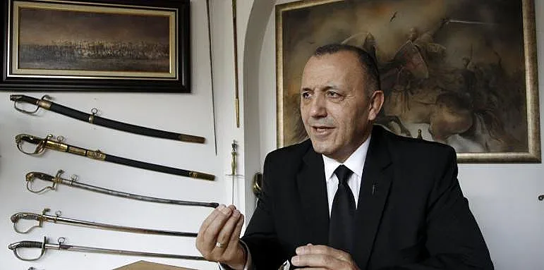 Частни колекции пазят тайните на масоните