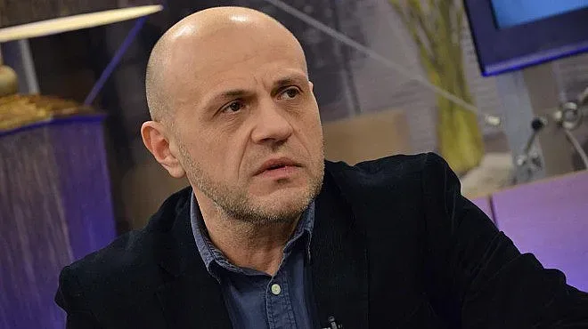 Дончев: Кибератаката е, за да клатят държавата