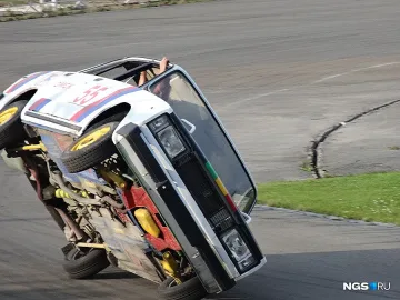 17 ранени при автородео