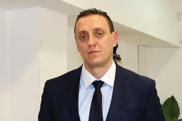 Шефът на ДФ "Земеделие" подал оставка?