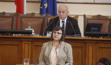 Искат президент и премиер на дебата за F-16