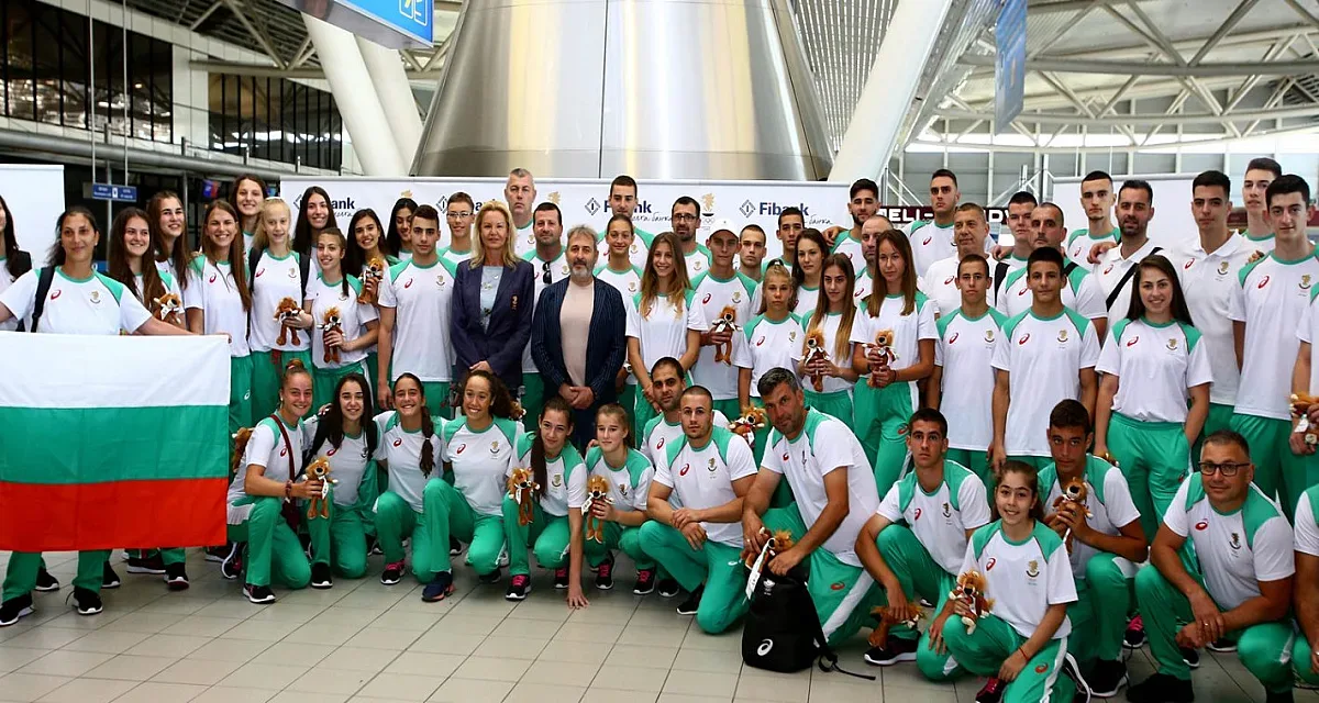 Стефка Костадинова изпрати талантите за олимпийския фест в Баку