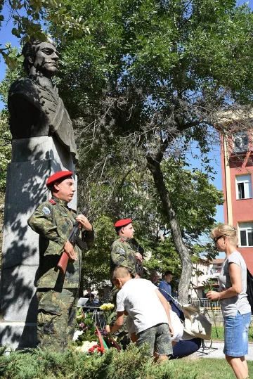 Благоевград се преклони пред Левски