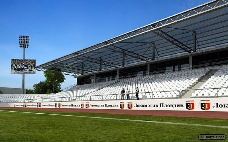 "Лаута" върви по график за Лига Европа