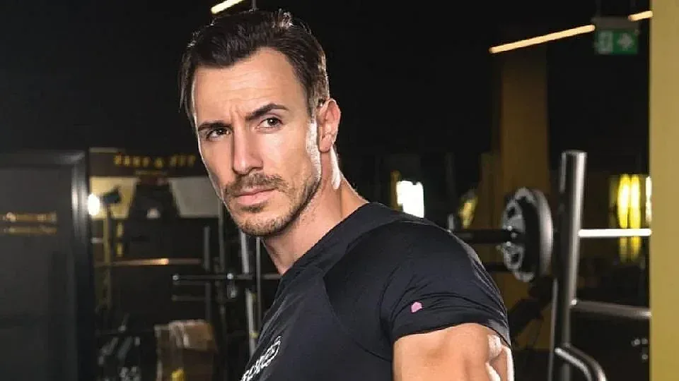 Първият ерген срази шоуто. Извади наяве най-мрачните му страни