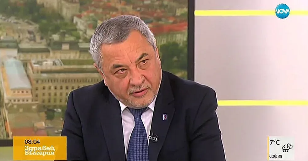 Симеонов: Борисов се меси в работата на парламента