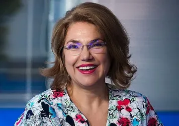 Поканиха Марта в истинска болница