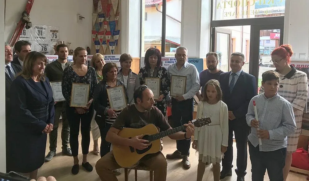 Американски инвеститор оглежда завод в Чепеларе