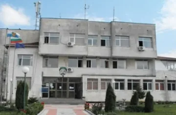 Кметство плаща прегледи на социално слаби