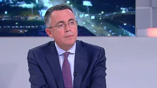 Азис: Доган има право да финансира ДПС