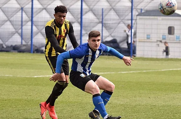 Боруков дебютира за първия тим на Шефийлд Уензди