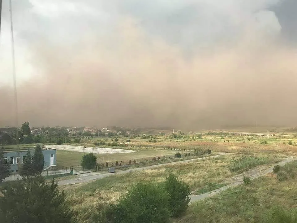 Глобяват Брикел за мръсния въздух в Гълъбово