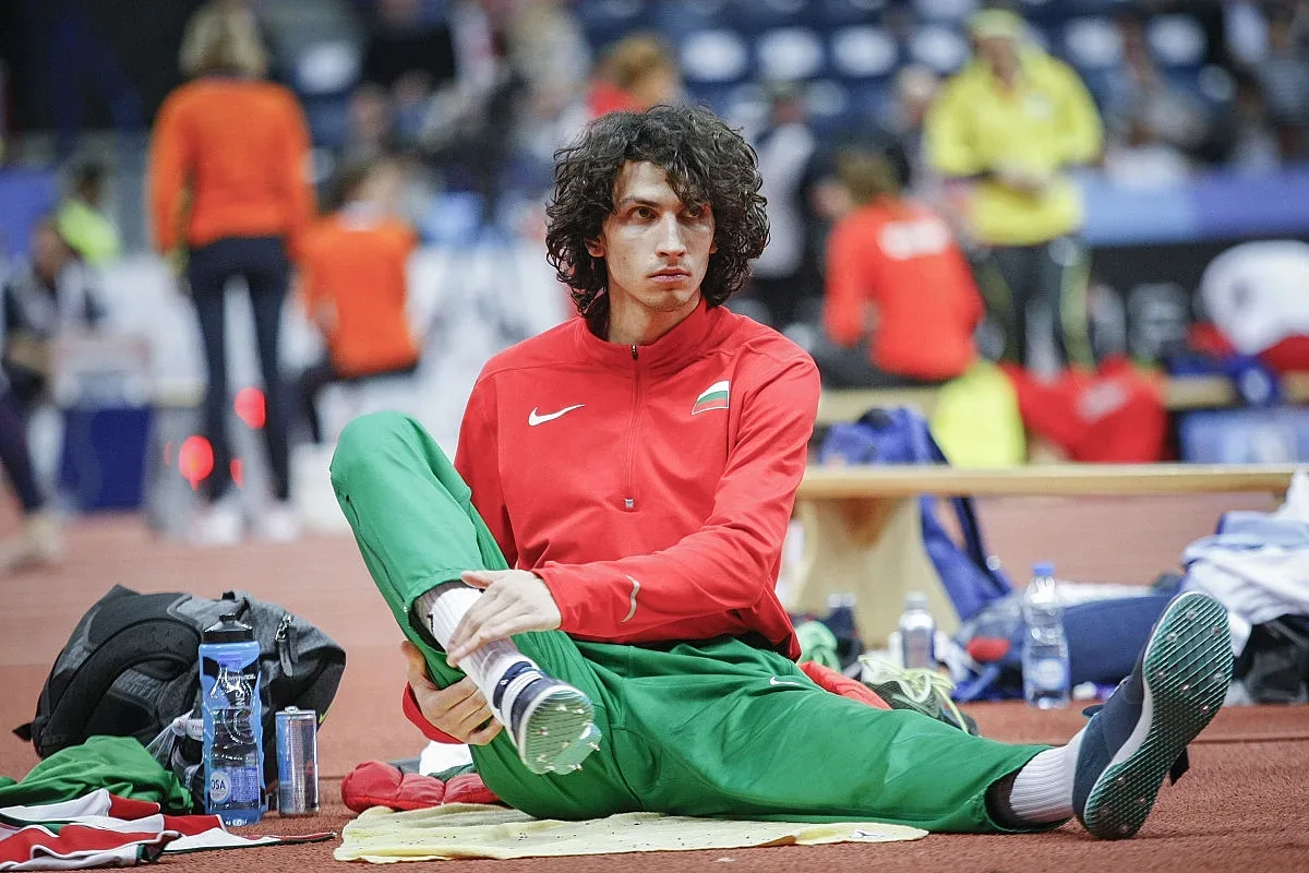 Световна студентска титла за Тихомир Иванов