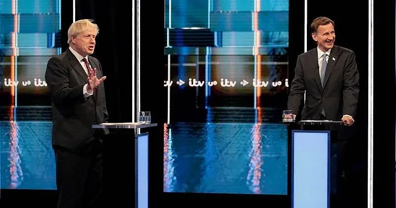 Джонсън и Хънт кръстосаха шпаги в ТВ дебат