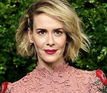 Сара Полсън напуска „Зловеща семейна история“