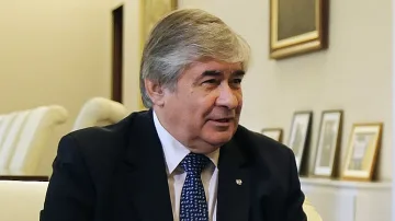 Макаров зове за диалог между София - Москва