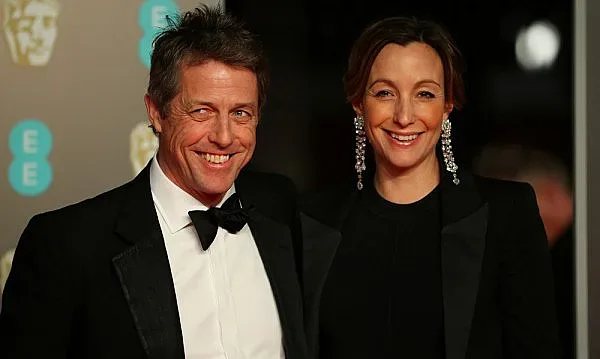 Хю Грант нападна жена в Рим,  взе й телефона