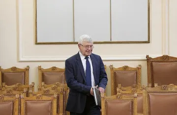 Депутатите изслушват здравния министър Ананиев