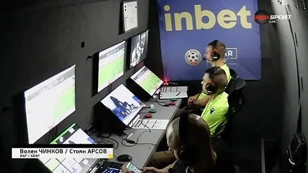 Нов БГ футболен цирк обикаля световните медии!