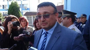 Маринов: Ще вдигнем парите за нощен труд