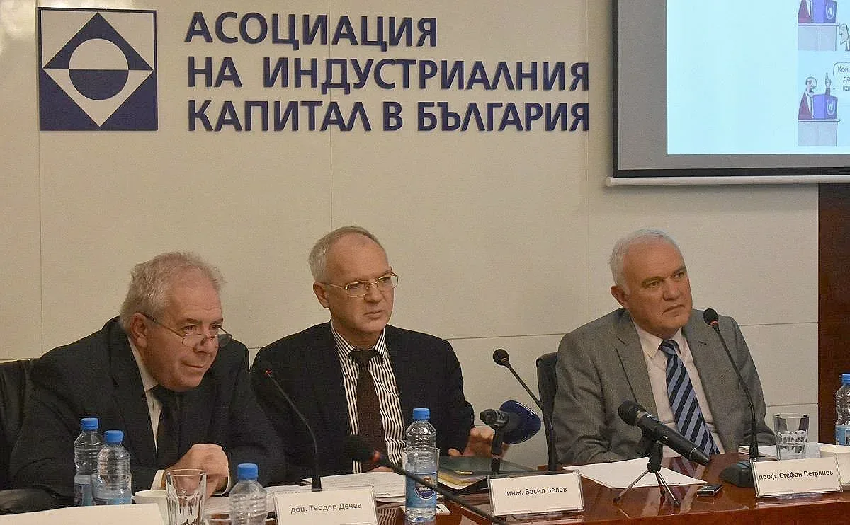 АИКБ: Икономиката ни постепенно изсветлява