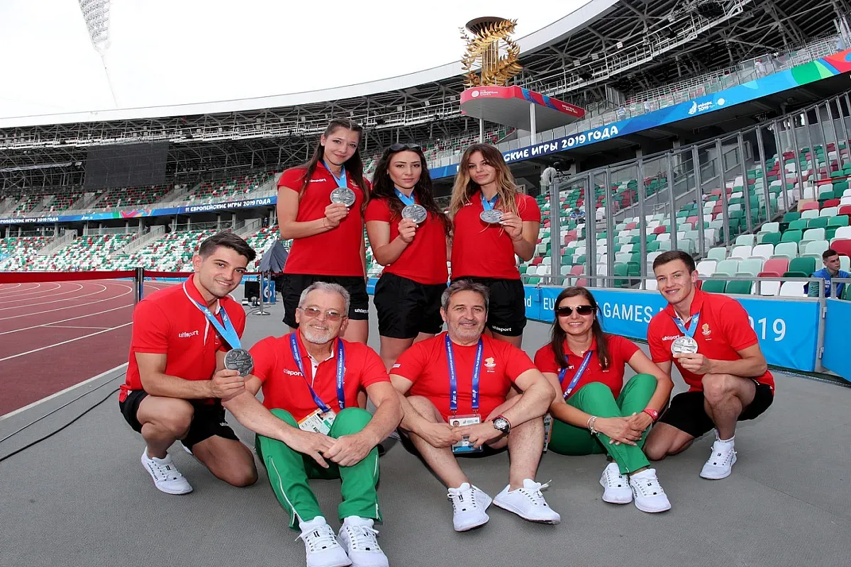 Националите по аеробика щастливи от среброто в Минск